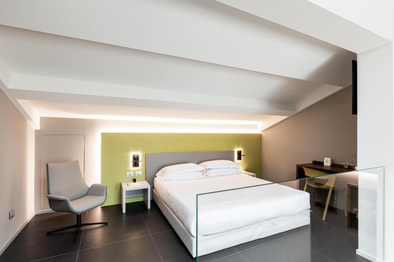 Rb Del Teatro&Apartaments Imola Bagian luar foto